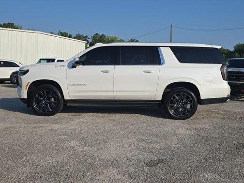 2025 Chevrolet Suburban High Country