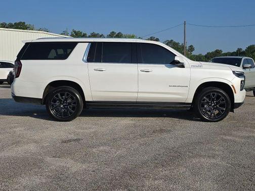2025 Chevrolet Suburban High Country