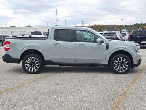 2022 Ford Maverick Lariat