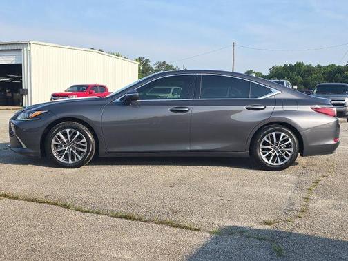 2023 Lexus ES 350 Base