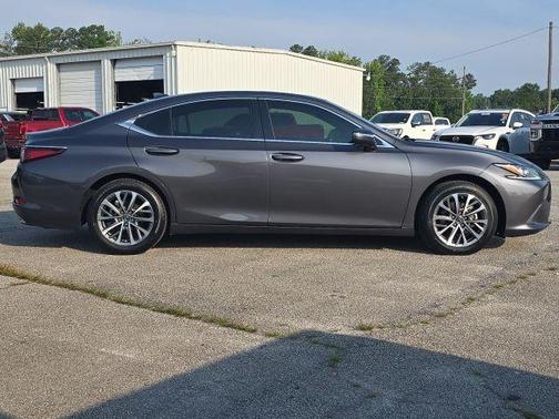 2023 Lexus ES 350 Base