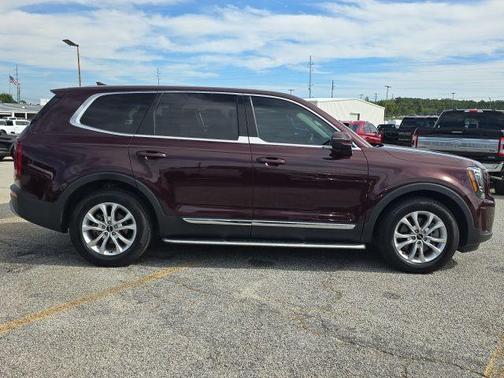 2022 Kia Telluride LX