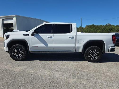 2022 GMC Sierra 1500 Limited AT4