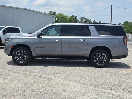 2022 Chevrolet Suburban Z71