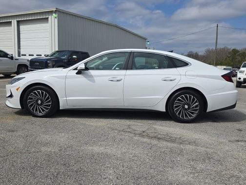 2023 Hyundai SONATA Hybrid SEL