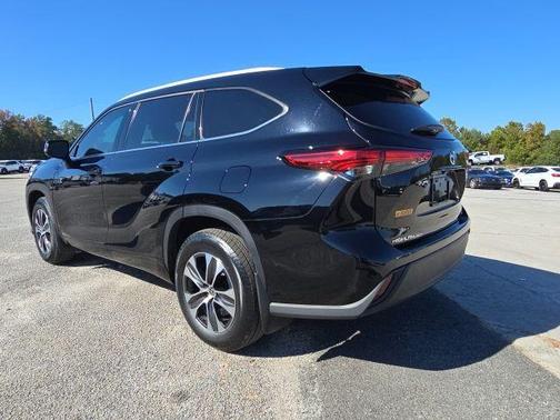 2022 Toyota Highlander Hybrid