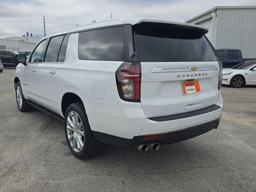 2023 Chevrolet Suburban High Country