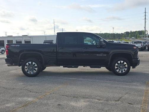 2024 Chevrolet Silverado 2500 Custom