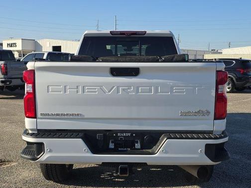 2022 Chevrolet Silverado 2500 High Country