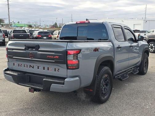 2025 Nissan Frontier PRO-4X