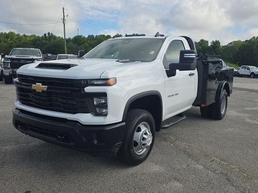 2025 Chevrolet Silverado 3500 WT