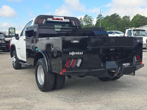 2025 Chevrolet Silverado 3500 WT
