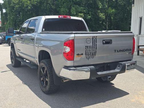 2019 Toyota Tundra SR5