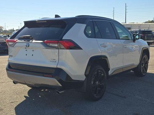 2024 Toyota RAV4 Hybrid XSE
