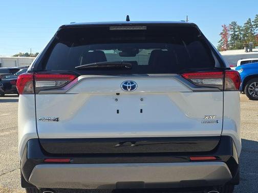 2024 Toyota RAV4 Hybrid XSE
