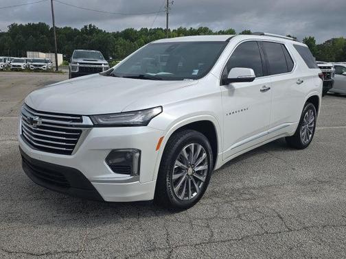 2023 Chevrolet Traverse Premier