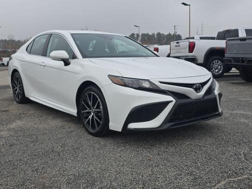 2024 Toyota Camry 