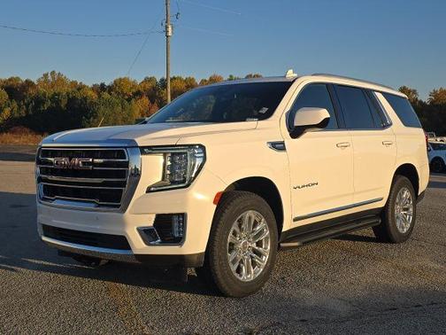 2023 GMC Yukon SLT