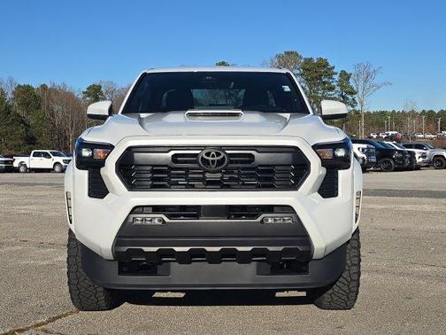 2025 Toyota Tacoma Hybrid 