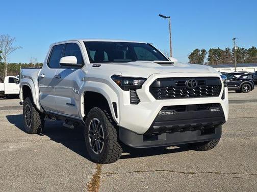 2025 Toyota Tacoma Hybrid 