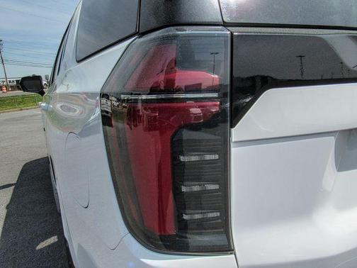 2025 Chevrolet Tahoe LS
