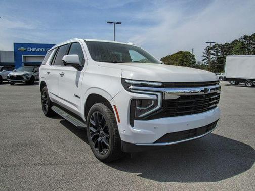 2025 Chevrolet Tahoe LS
