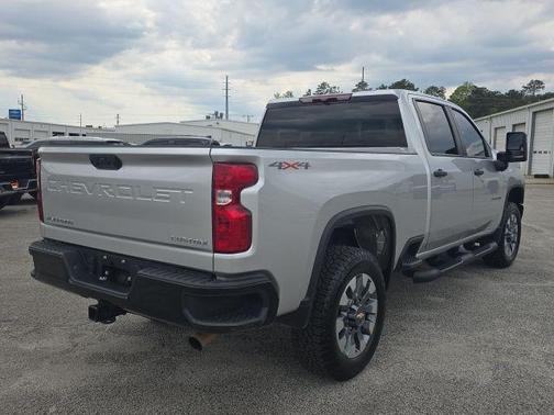 2023 Chevrolet Silverado 2500 Custom