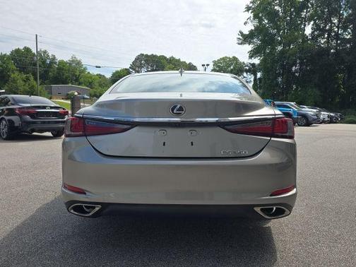 2021 Lexus ES 350 Base