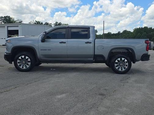 2024 Chevrolet Silverado 2500 Custom