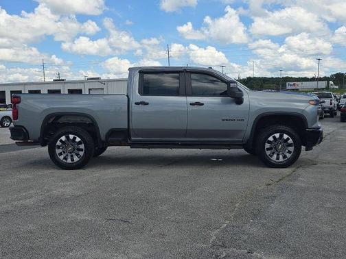 2024 Chevrolet Silverado 2500 Custom