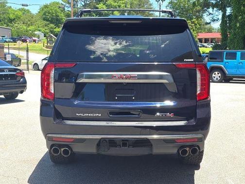 2022 GMC Yukon AT4