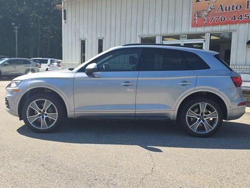 2020 Audi Q5 45 Prestige