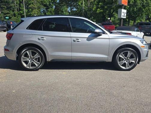 2020 Audi Q5 45 Prestige