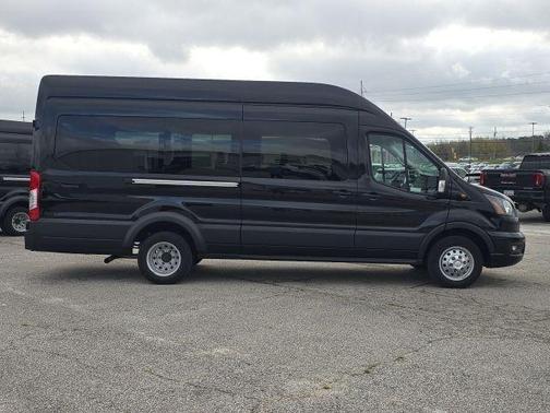 2025 Ford Transit-350 XLT