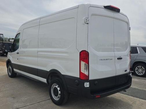 2024 Ford Transit-250 148 WB Medium Roof Cargo