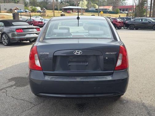 2011 Hyundai Accent GLS