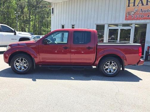 2021 Nissan Frontier SV