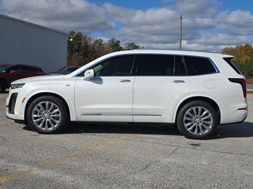 2023 Cadillac XT6 Premium Luxury FWD