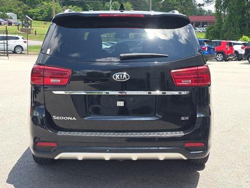 2021 Kia Sedona SX