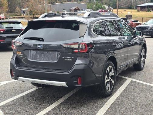 2022 Subaru Outback Touring