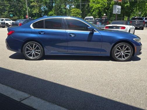 2021 BMW 330 i