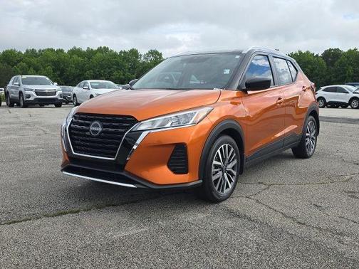 2024 Nissan Kicks SV