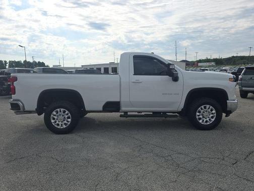 2024 Chevrolet Silverado 3500 LT