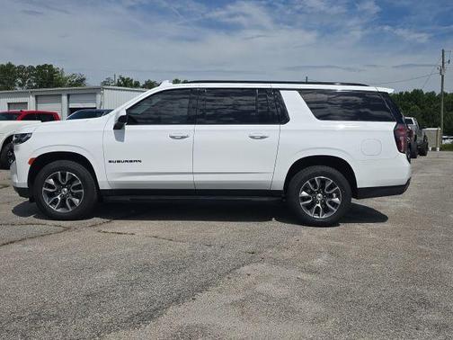 2021 Chevrolet Suburban LT