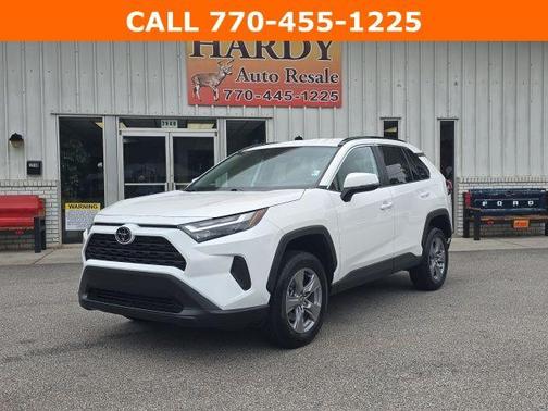 2022 Toyota RAV4 XLE