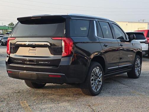 2024 GMC Yukon Denali Ultimate