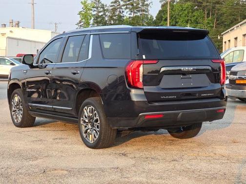 2024 GMC Yukon Denali Ultimate