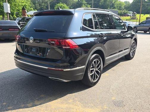 2021 Volkswagen Tiguan 2.0T SE