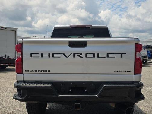 2023 Chevrolet Silverado 2500 Custom