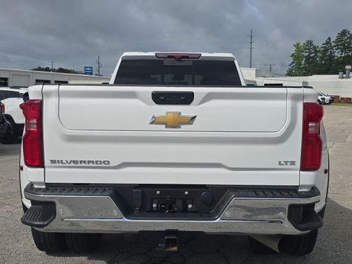 2024 Chevrolet Silverado 3500 LTZ